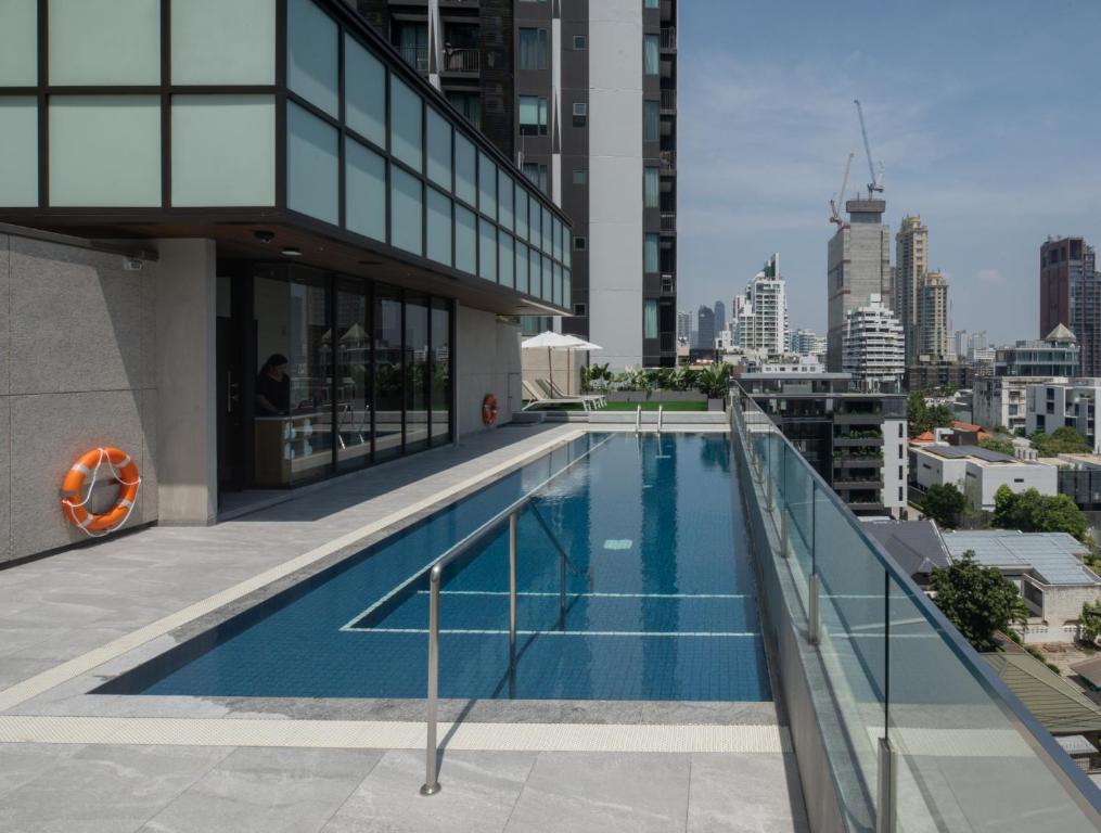 曼谷相鐵游泳池