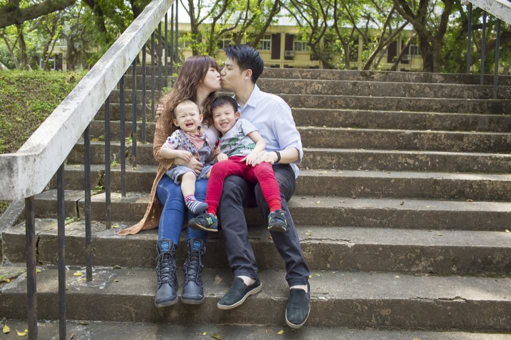 【親子寫真推薦】結婚週年紀念拍攝–小種子映像