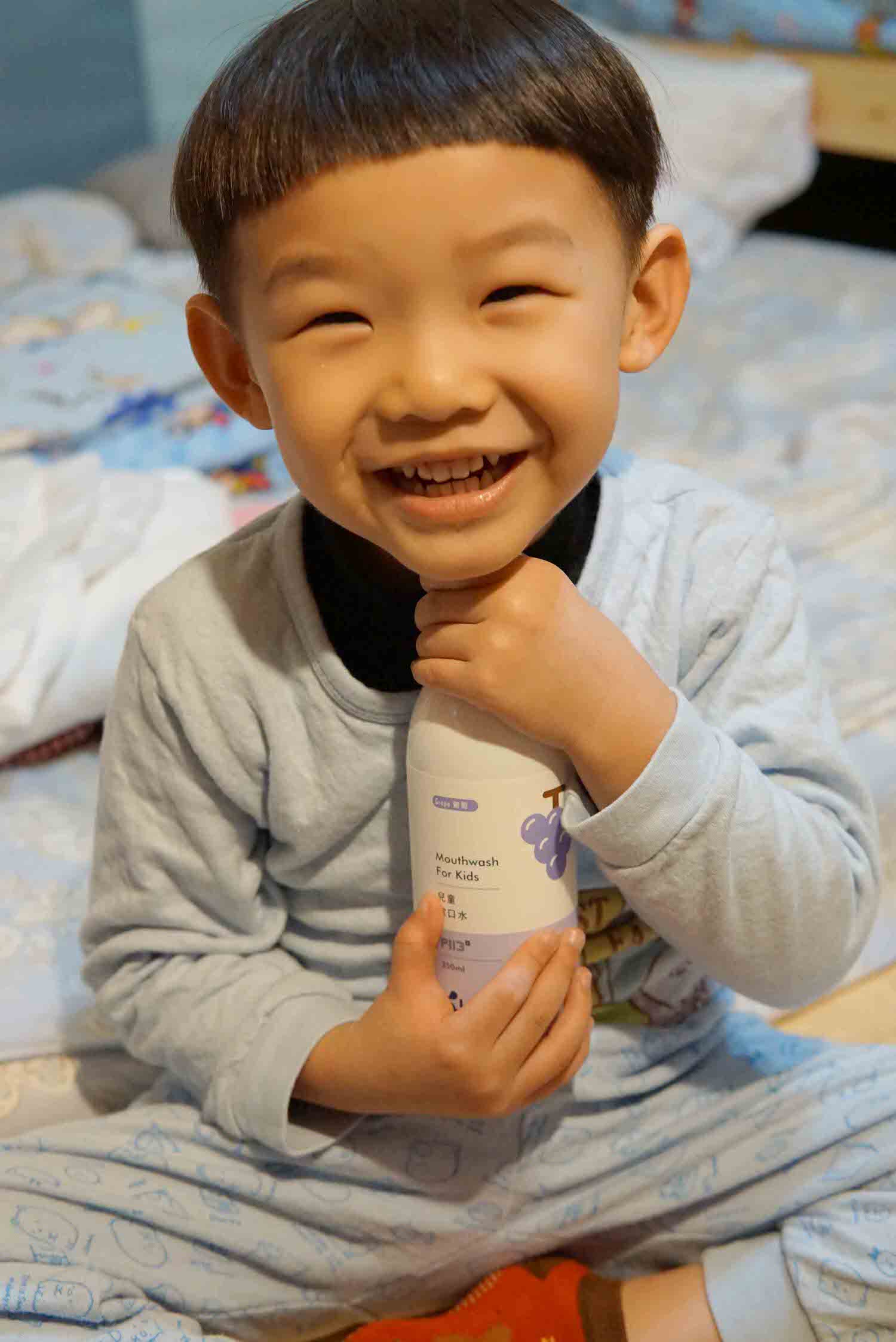 兒童牙膏推薦｜輕鬆讓小孩愛上刷牙－歐克威爾兒童含氟牙膏、兒童專用漱口水、兒童口腔噴霧劑推薦