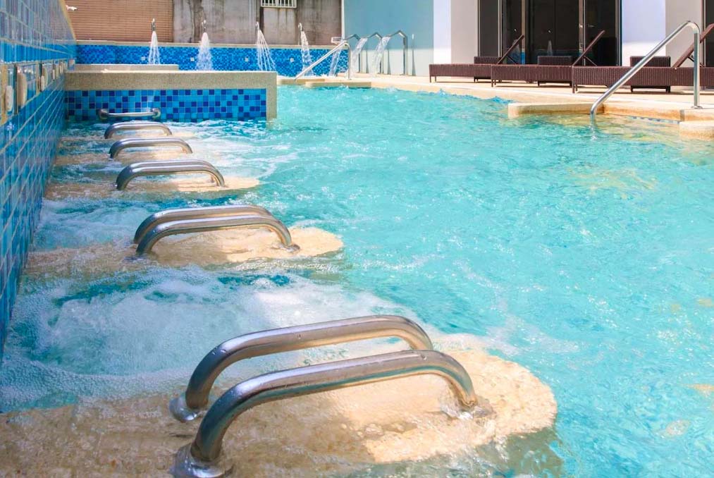 【宜蘭飯店推薦】精選五間礁溪泳池親子飯店住宿名單｜品文旅｜誠闊｜捷絲旅｜川湯春天溫泉酒店｜平價.新開幕.高CP值.泡湯