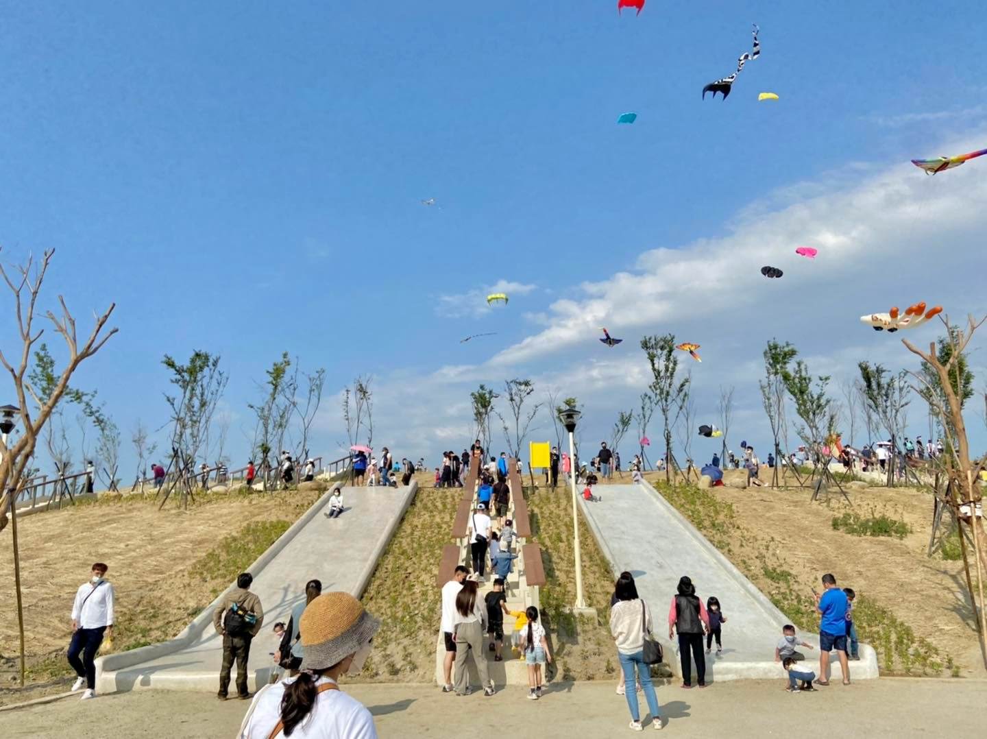 桃園景點遊記|2022桃園國際風箏節-春季鯨奇之旅!超大座頭鯨、海底生物天上飛! - 第8張圖 桃園景點遊記|2022桃園國際風箏節-春季鯨奇之旅!超大座頭鯨、海底生物天上飛!