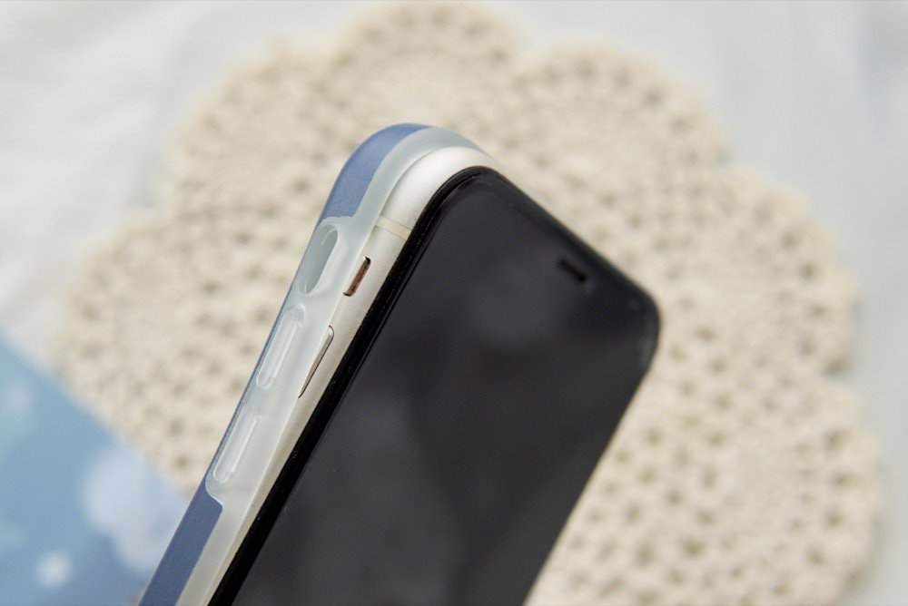 蠟筆小新獨家授權防摔手機殼|TOYSELECT拓伊生活iPhone手機殼實品開箱評價! - 第10張圖 蠟筆小新獨家授權防摔手機殼|TOYSELECT拓伊生活iPhone手機殼實品開箱評價!