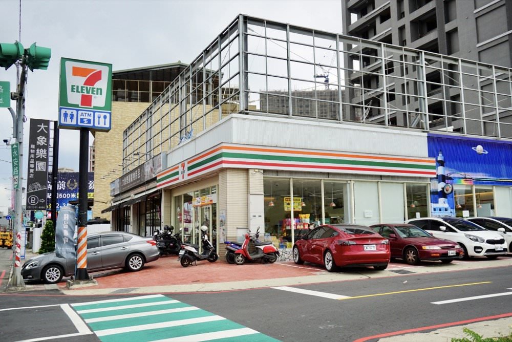 桃園傢俱行推薦。新和興家居－品質實在的客製化沙發、床墊、衣櫃平價家具！