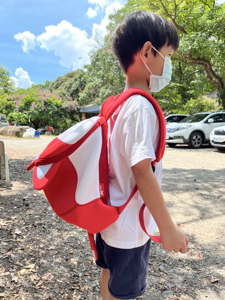 NOHOO諾狐兒童背包|超可愛幼兒園書包/外出後背包推薦!四種立體動物、減壓透氣背帶、好裝大空間 - 第15張圖 NOHOO諾狐兒童背包|超可愛幼兒園書包/外出後背包推薦!四種立體動物、減壓透氣背帶、好裝大空間