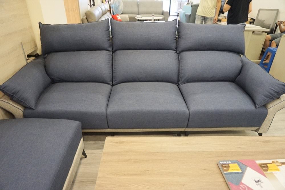 桃園傢俱行推薦。新和興家居－品質實在的客製化沙發、床墊、衣櫃平價家具！