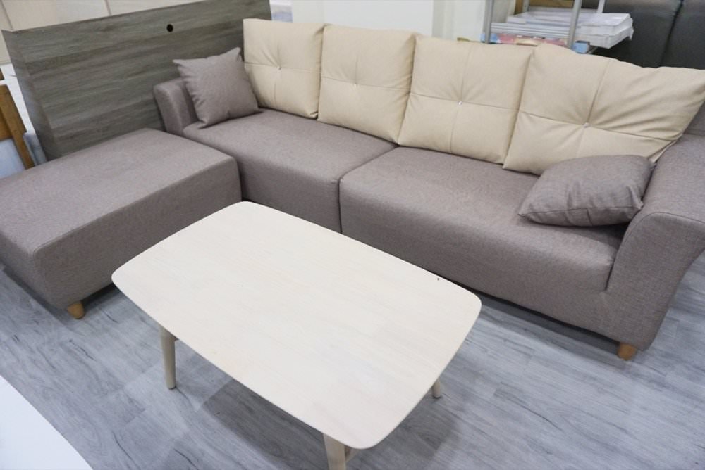 桃園傢俱行推薦。新和興家居－品質實在的客製化沙發、床墊、衣櫃平價家具！