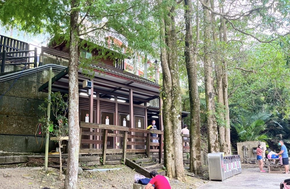 宇內溪戲水區｜夏季限定！有救生員的清涼天然溪流｜桃園玩水景點推薦！