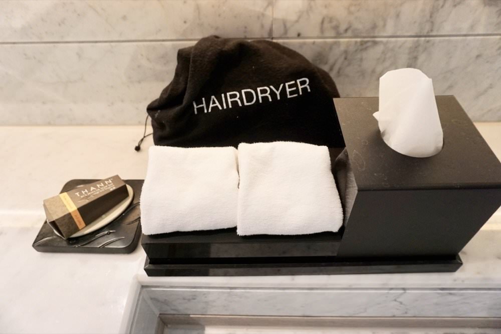 高雄萬豪酒店|必住新開幕飯店推薦!美味早餐按摩水療游泳池、超強健身房與兒童遊戲室&高空景觀行政酒廊!高雄親子飯店 - 第11張圖 高雄萬豪酒店|必住新開幕飯店推薦!美味早餐按摩水療游泳池、超強健身房與兒童遊戲室&高空景觀行政酒廊!高雄親子飯店