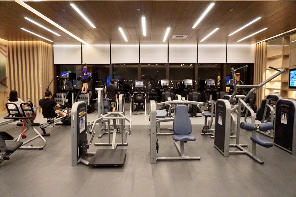 高雄萬豪酒店|必住新開幕飯店推薦!美味早餐按摩水療游泳池、超強健身房與兒童遊戲室&高空景觀行政酒廊!高雄親子飯店 - 第46張圖 高雄萬豪酒店|必住新開幕飯店推薦!美味早餐按摩水療游泳池、超強健身房與兒童遊戲室&高空景觀行政酒廊!高雄親子飯店