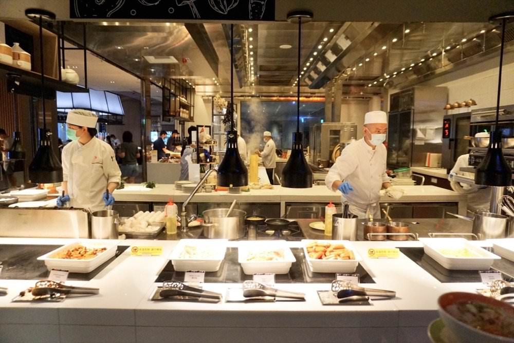 高雄萬豪酒店|必住新開幕飯店推薦!美味早餐按摩水療游泳池、超強健身房與兒童遊戲室&高空景觀行政酒廊!高雄親子飯店 - 第68張圖 高雄萬豪酒店|必住新開幕飯店推薦!美味早餐按摩水療游泳池、超強健身房與兒童遊戲室&高空景觀行政酒廊!高雄親子飯店