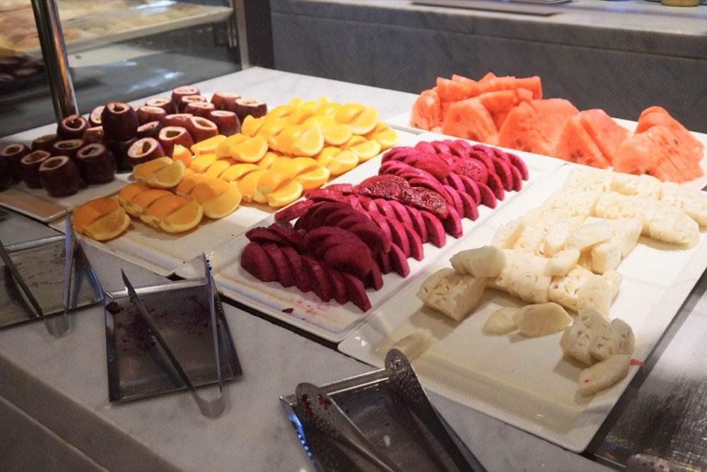 高雄萬豪酒店|必住新開幕飯店推薦!美味早餐按摩水療游泳池、超強健身房與兒童遊戲室&高空景觀行政酒廊!高雄親子飯店 - 第76張圖 高雄萬豪酒店|必住新開幕飯店推薦!美味早餐按摩水療游泳池、超強健身房與兒童遊戲室&高空景觀行政酒廊!高雄親子飯店