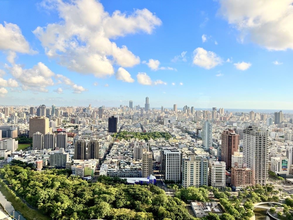 高雄萬豪酒店|必住新開幕飯店推薦!美味早餐按摩水療游泳池、超強健身房與兒童遊戲室&高空景觀行政酒廊!高雄親子飯店 - 第79張圖 高雄萬豪酒店|必住新開幕飯店推薦!美味早餐按摩水療游泳池、超強健身房與兒童遊戲室&高空景觀行政酒廊!高雄親子飯店