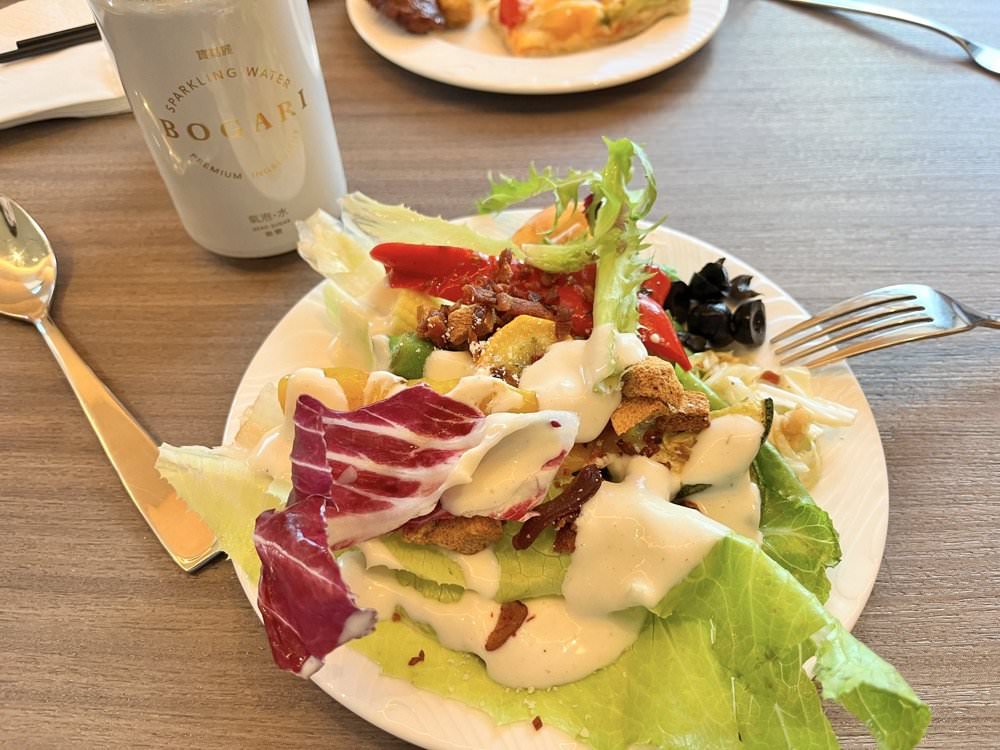 高雄萬豪酒店|必住新開幕飯店推薦!美味早餐按摩水療游泳池、超強健身房與兒童遊戲室&高空景觀行政酒廊!高雄親子飯店 - 第83張圖 高雄萬豪酒店|必住新開幕飯店推薦!美味早餐按摩水療游泳池、超強健身房與兒童遊戲室&高空景觀行政酒廊!高雄親子飯店