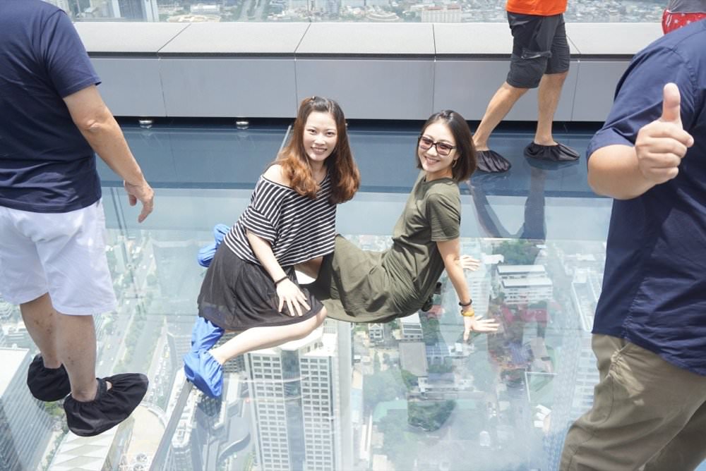 30曼谷大京都大廈King Power MahaNakhon透明玻璃天空步道