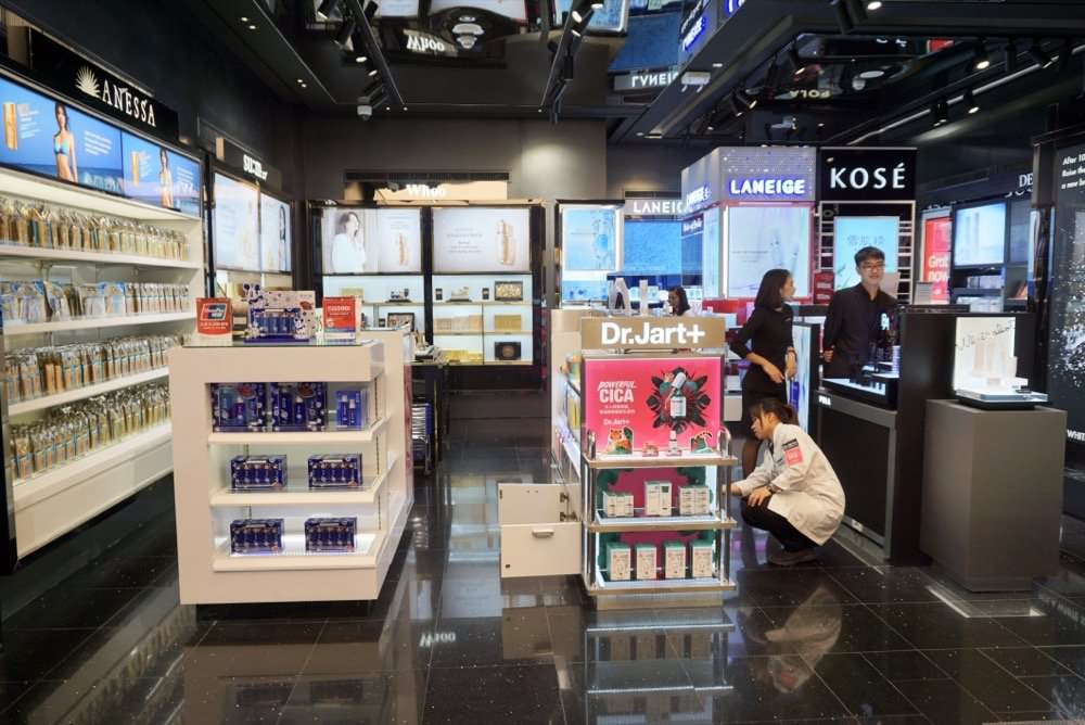 曼谷景點推薦｜王權大京都大廈King Power MahaNakhon(王權瑪哈納功大廈)。透明玻璃天空步道，78樓高空酒吧俯瞰曼谷風景