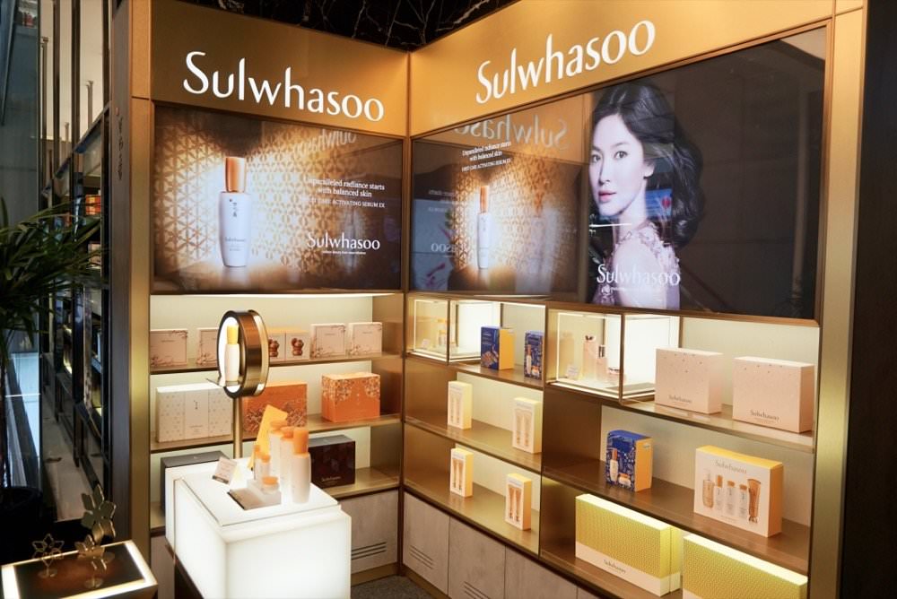 曼谷景點推薦｜王權大京都大廈King Power MahaNakhon(王權瑪哈納功大廈)。透明玻璃天空步道，78樓高空酒吧俯瞰曼谷風景