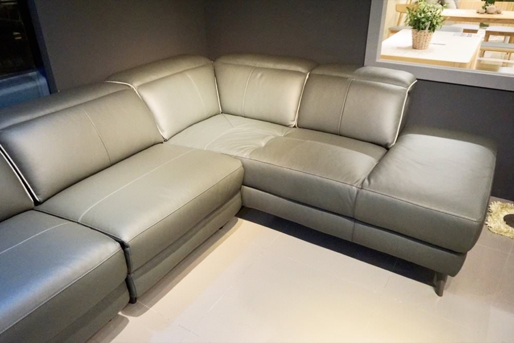 【新竹傢俱推薦】義大利nicoline進口電動沙發、單人電動沙發,高質感舒適享受、平價沃荷沙發到進口家具多種居家風格一次滿足-晶華傢俱 - 第10張圖 【新竹傢俱推薦】義大利nicoline進口電動沙發、單人電動沙發,高質感舒適享受、平價沃荷沙發到進口家具多種居家風格一次滿足-晶華傢俱