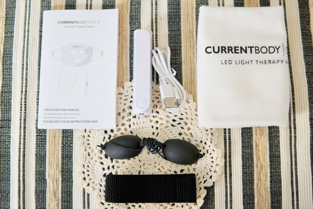 美容儀推薦｜CurrentBody Skin LED 光療面膜儀，超實用的抗老撫紋神器！(敏感肌可用)