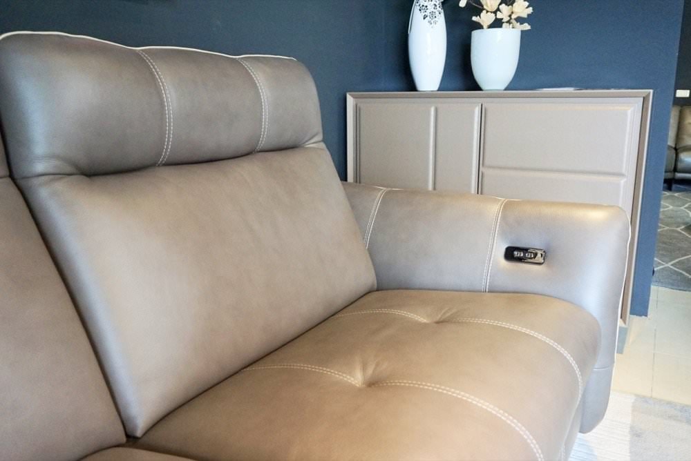 【新竹傢俱推薦】義大利nicoline進口電動沙發、單人電動沙發,高質感舒適享受、平價沃荷沙發到進口家具多種居家風格一次滿足-晶華傢俱 - 第52張圖 【新竹傢俱推薦】義大利nicoline進口電動沙發、單人電動沙發,高質感舒適享受、平價沃荷沙發到進口家具多種居家風格一次滿足-晶華傢俱