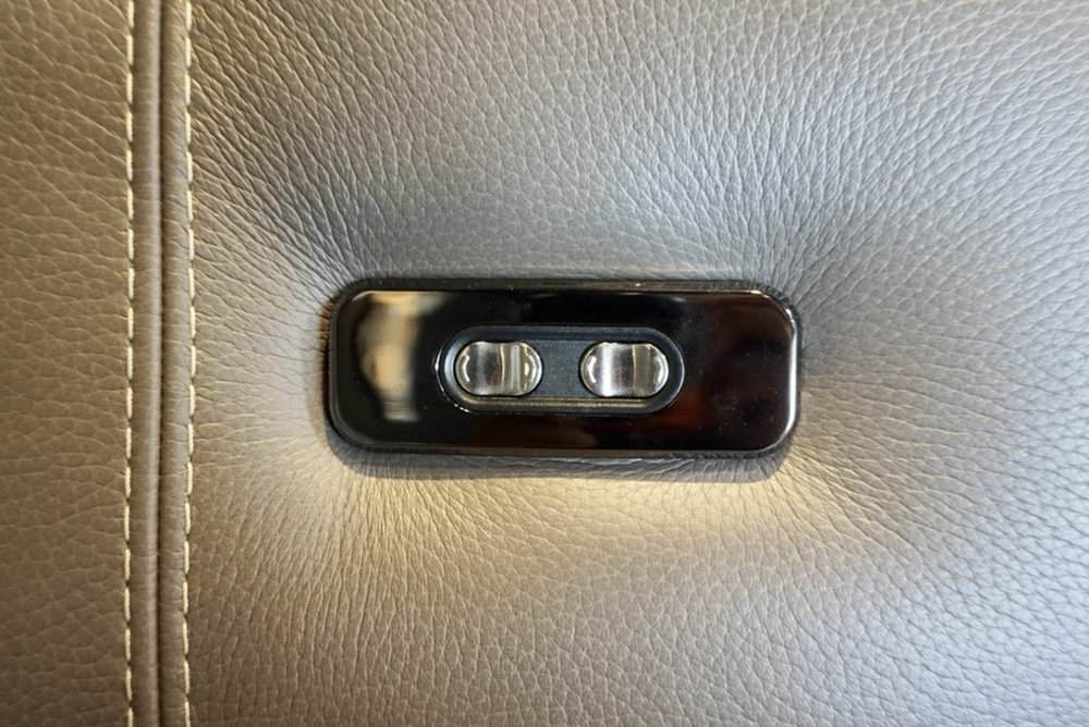 【新竹傢俱推薦】義大利nicoline進口電動沙發、單人電動沙發,高質感舒適享受、平價沃荷沙發到進口家具多種居家風格一次滿足-晶華傢俱 - 第53張圖 【新竹傢俱推薦】義大利nicoline進口電動沙發、單人電動沙發,高質感舒適享受、平價沃荷沙發到進口家具多種居家風格一次滿足-晶華傢俱