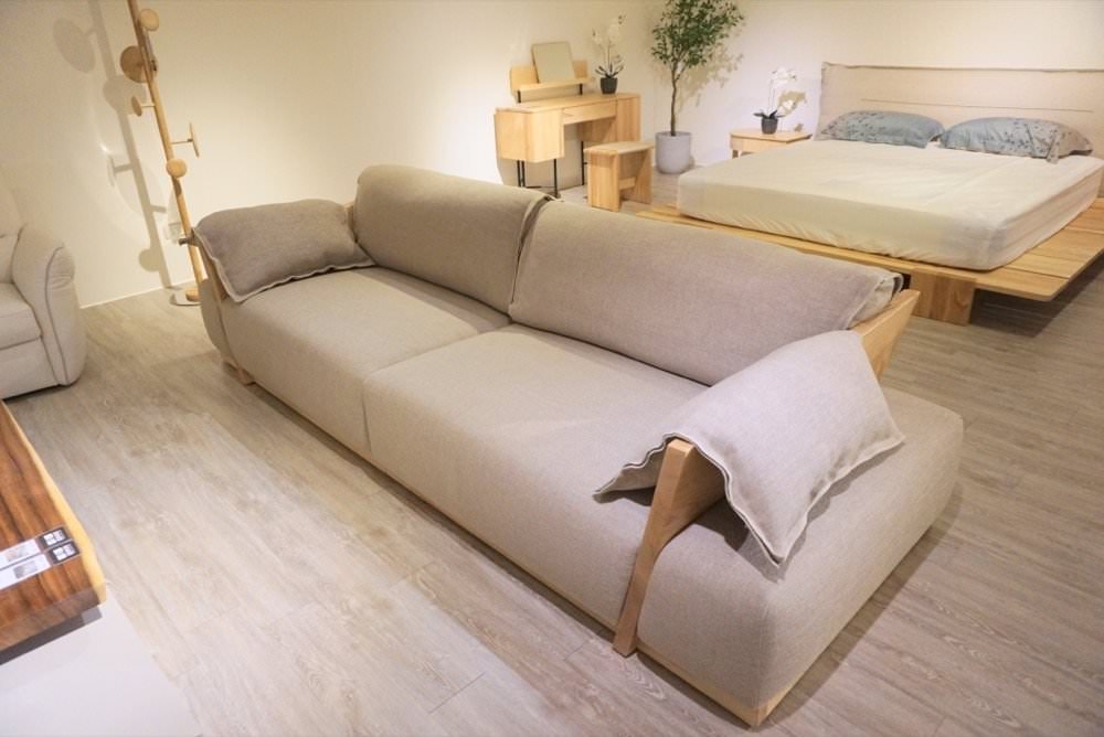 【新竹傢俱推薦】義大利nicoline進口電動沙發、單人電動沙發,高質感舒適享受、平價沃荷沙發到進口家具多種居家風格一次滿足-晶華傢俱 - 第61張圖 【新竹傢俱推薦】義大利nicoline進口電動沙發、單人電動沙發,高質感舒適享受、平價沃荷沙發到進口家具多種居家風格一次滿足-晶華傢俱