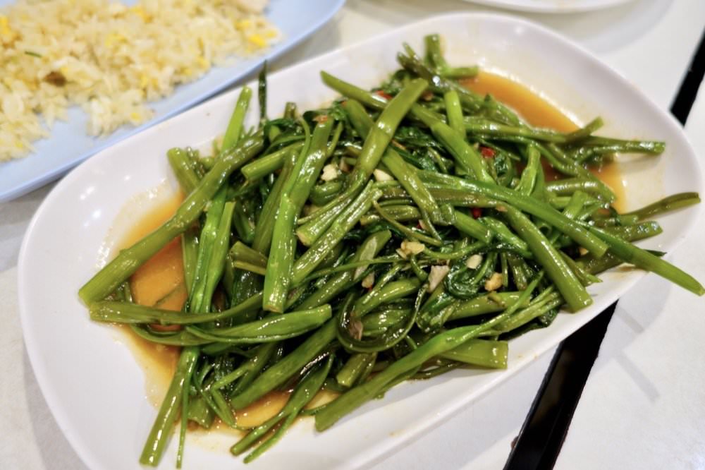 曼谷通羅宵夜美食｜55 Pochana 泰式料理！開到凌晨的泰國在地熱炒店！