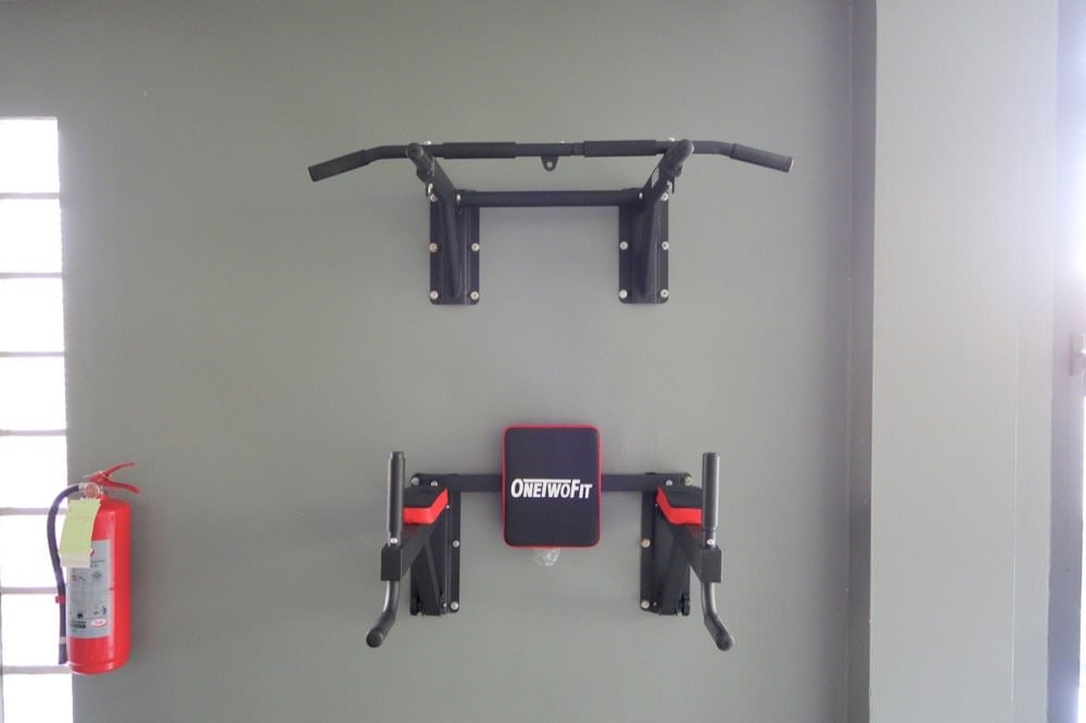 曼谷飯店推薦｜卡拉羅姆飯店KaRaARom Hotel文青設計質感平價飯店(近BTS通羅站)，附頂樓泳池.健身房.撞球檯.洗衣機！