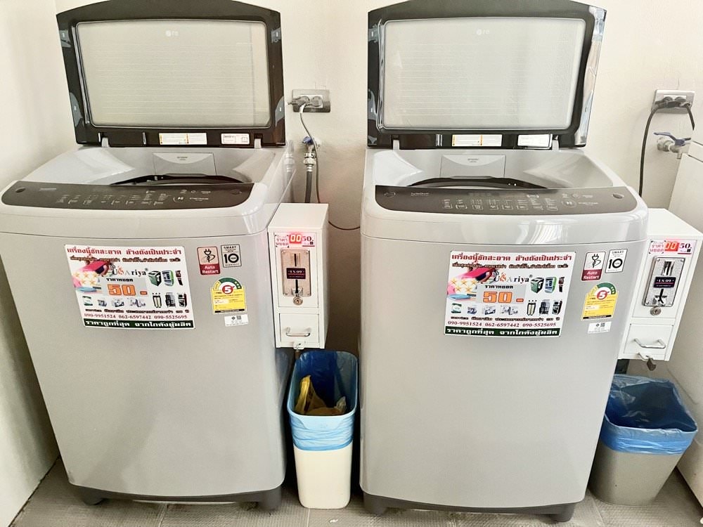 曼谷飯店推薦｜卡拉羅姆飯店KaRaARom Hotel文青設計質感平價飯店(近BTS通羅站)，附頂樓泳池.健身房.撞球檯.洗衣機！