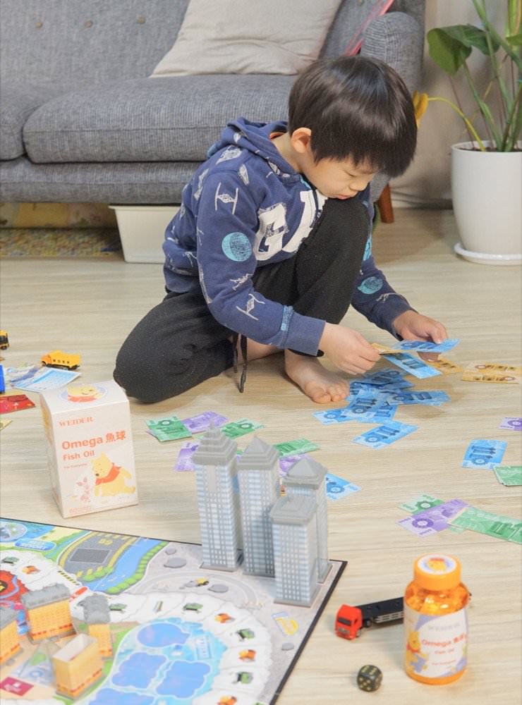 兒童成長必備！威德迪士尼Omega魚球，小朋友最愛的營養補充品！添加紐西蘭牛初乳魚油推薦