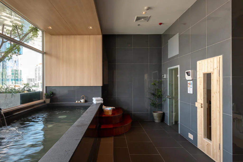 【2025曼谷親子飯店推薦】高評價飯店清單！公寓式家庭房、曼谷親子友善住宿總整理！