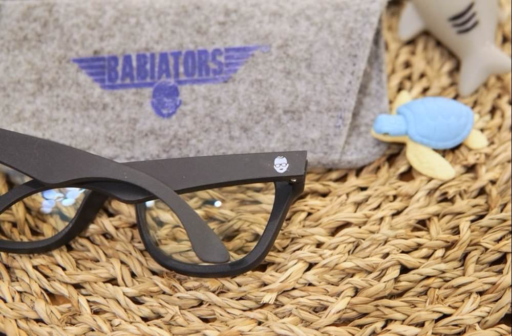 05 兒童藍光眼鏡、抗UV太陽眼鏡推薦－美國Babiators飛行寶寶