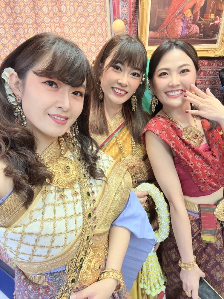 曼谷【泰服租借拍攝】Thai Style Studio｜傳統服飾變身泰劇人物！MBK Center室內攝影棚