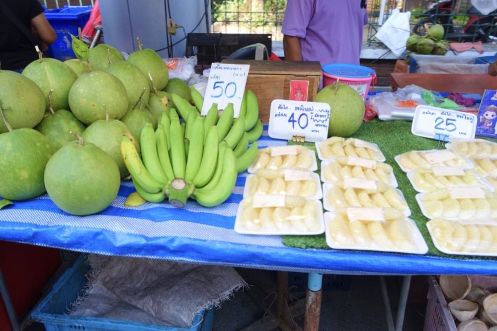 曼谷近郊景點|安帕瓦水上市場 Amphawa Floating Market 週末市集,搭船到紅樹林看螢火蟲! - 第11張圖 曼谷近郊景點|安帕瓦水上市場 Amphawa Floating Market 週末市集,搭船到紅樹林看螢火蟲!