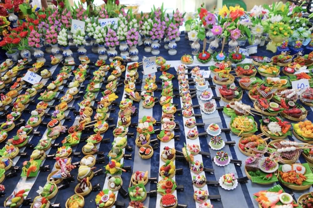 曼谷近郊景點|安帕瓦水上市場 Amphawa Floating Market 週末市集,搭船到紅樹林看螢火蟲! - 第16張圖 曼谷近郊景點|安帕瓦水上市場 Amphawa Floating Market 週末市集,搭船到紅樹林看螢火蟲!