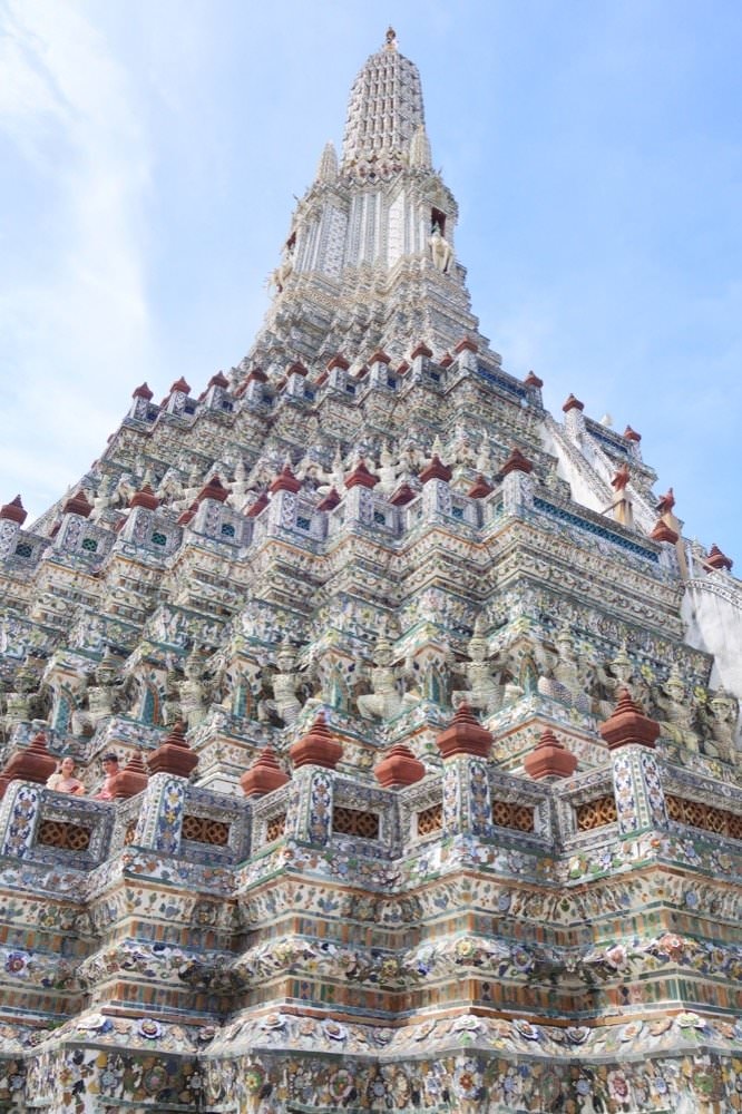 曼谷必去景點【黎明寺(鄭王廟)】|河畔最美寺廟古蹟,泰國的艾菲爾鐵塔!(門票與搭船交通.計程車資資訊) - 第41張圖 曼谷必去景點【黎明寺(鄭王廟)】|河畔最美寺廟古蹟,泰國的艾菲爾鐵塔!(門票與搭船交通.計程車資資訊)