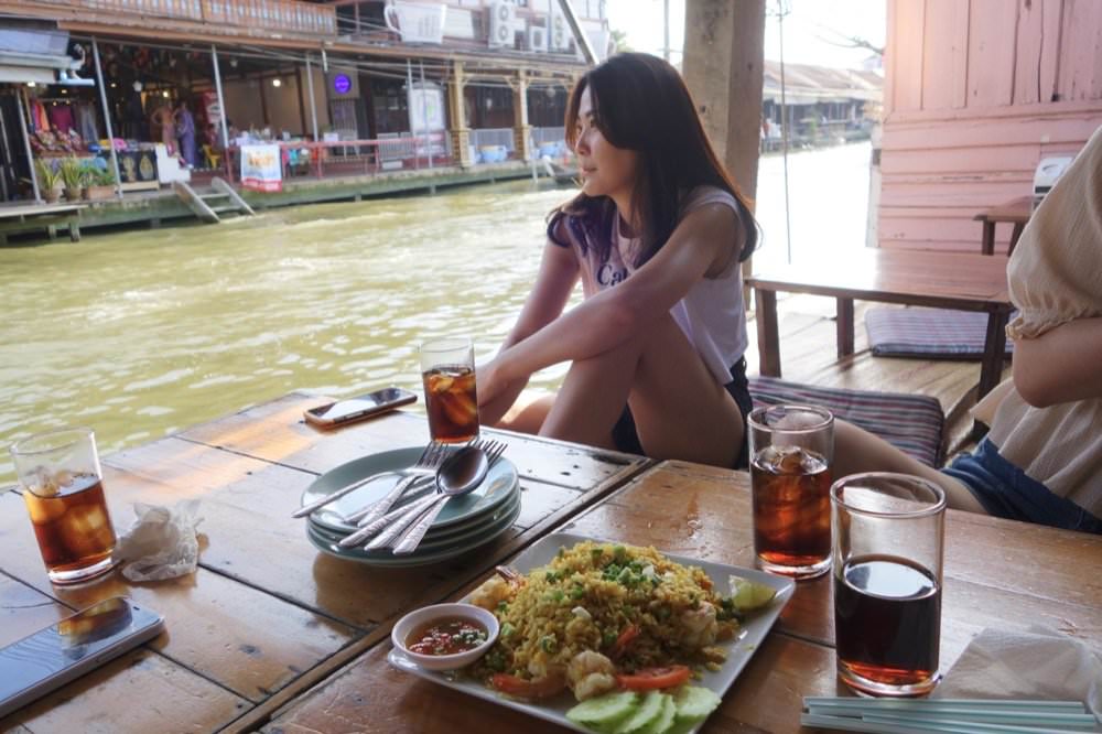 曼谷近郊景點|安帕瓦水上市場 Amphawa Floating Market 週末市集,搭船到紅樹林看螢火蟲! - 第32張圖 曼谷近郊景點|安帕瓦水上市場 Amphawa Floating Market 週末市集,搭船到紅樹林看螢火蟲!