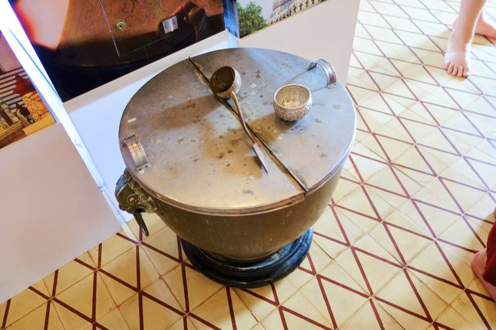 曼谷必去景點【黎明寺(鄭王廟)】|河畔最美寺廟古蹟,泰國的艾菲爾鐵塔!(門票與搭船交通.計程車資資訊) - 第57張圖 曼谷必去景點【黎明寺(鄭王廟)】|河畔最美寺廟古蹟,泰國的艾菲爾鐵塔!(門票與搭船交通.計程車資資訊)