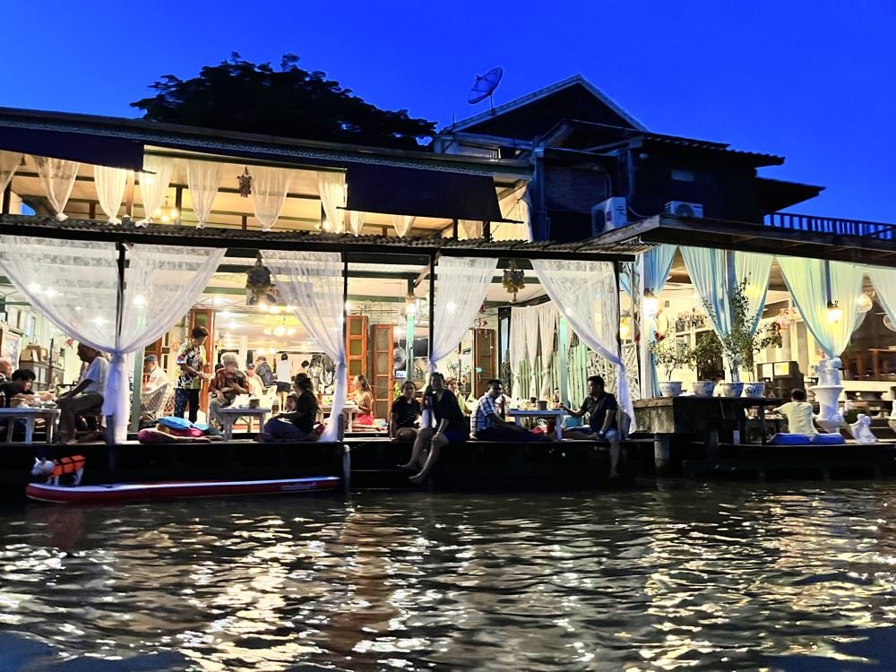 【曼谷水上市場推薦】美功鐵道市場、安帕瓦水上市場一日遊!曼谷近郊一日遊景點包車旅行 - 第45張圖 【曼谷水上市場推薦】美功鐵道市場、安帕瓦水上市場一日遊!曼谷近郊一日遊景點包車旅行