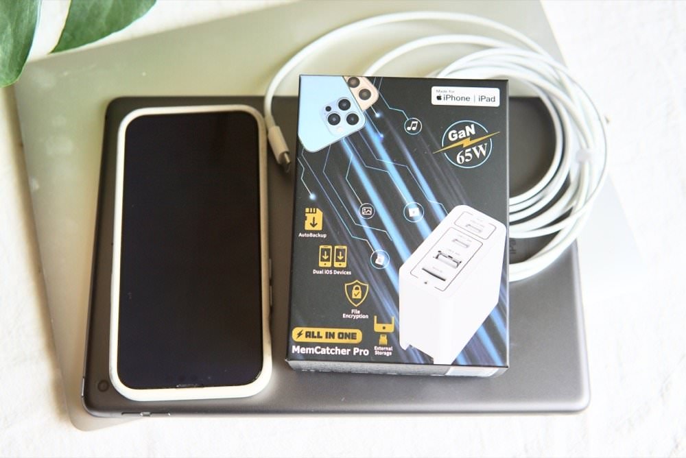 備份豆腐頭推薦 | SPT 回憶補手iPower Pro Max開箱&優惠團購(包含MemCatcher Pro 65W快充備份)
