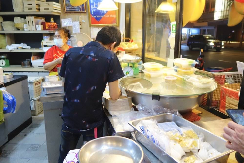 曼谷美食推薦｜老牌必吃芒果糯米飯 Mae Varee (BTS Thong Lo通羅站美食)