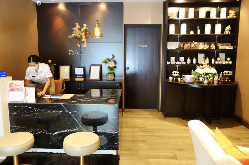 曼谷按摩推薦【靜DIORA】超舒壓SPA精油按摩療程 | 靜Luxe Asoke分店交通位置