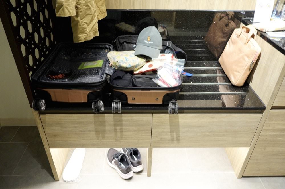 曼谷飯店推薦【曼谷索拉利亞西鐵飯店Solaria Nishitetsu Hotel Bangkok】BTS Asoke空橋連通，泳池.高空酒吧.免治馬桶，地點方便超推薦！