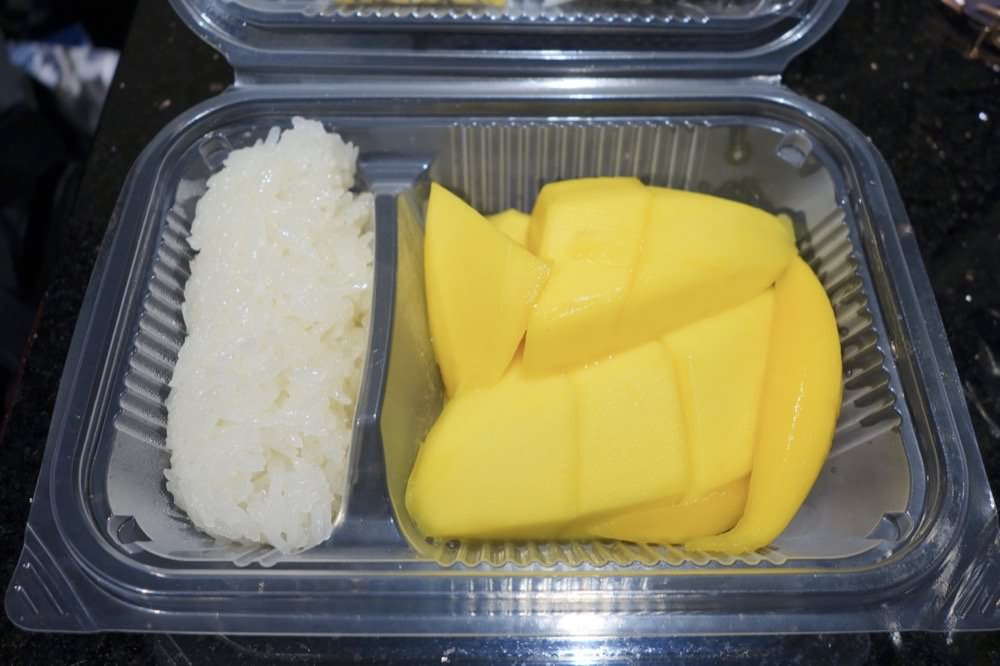 曼谷美食推薦｜老牌必吃芒果糯米飯 Mae Varee (BTS Thong Lo通羅站美食)