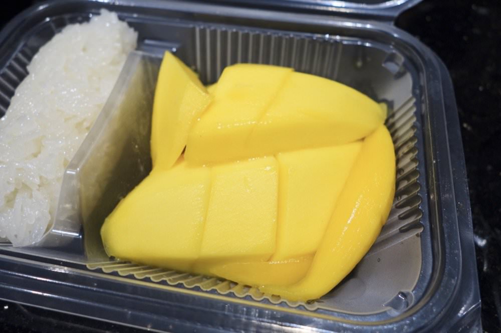 曼谷美食推薦｜老牌必吃芒果糯米飯 Mae Varee (BTS Thong Lo通羅站美食)