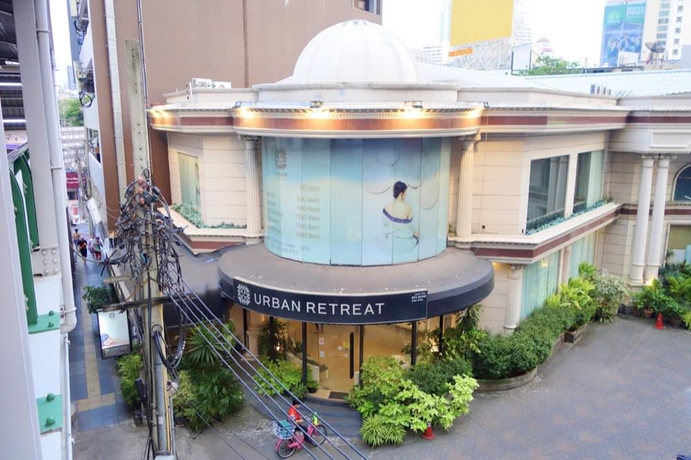 16 曼谷索拉利亞西鐵飯店 周遭店家、景點