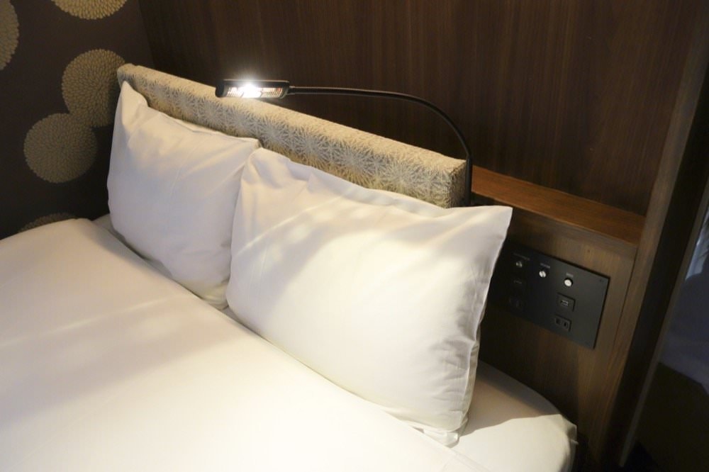 大阪飯店推薦｜心齋橋HOTEL HILLARYS Shinsaibashi 免費點心咖啡、頂樓泡湯浴場！市區大阪飯店推薦