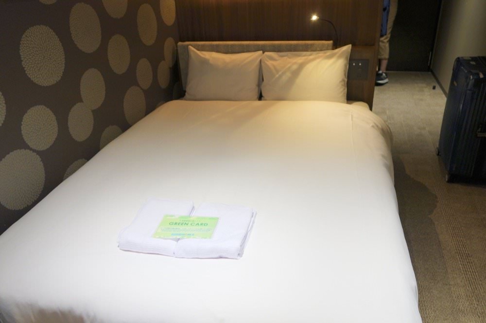 大阪飯店推薦｜心齋橋HOTEL HILLARYS Shinsaibashi 免費點心咖啡、頂樓泡湯浴場！市區大阪飯店推薦