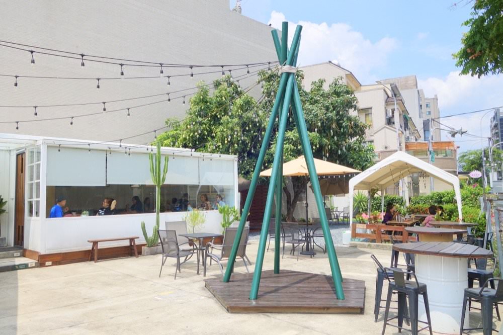 食久。茶事｜台中大里美食-超美玻璃貨櫃屋咖啡廳、美味下午茶｜台中餐廳推薦