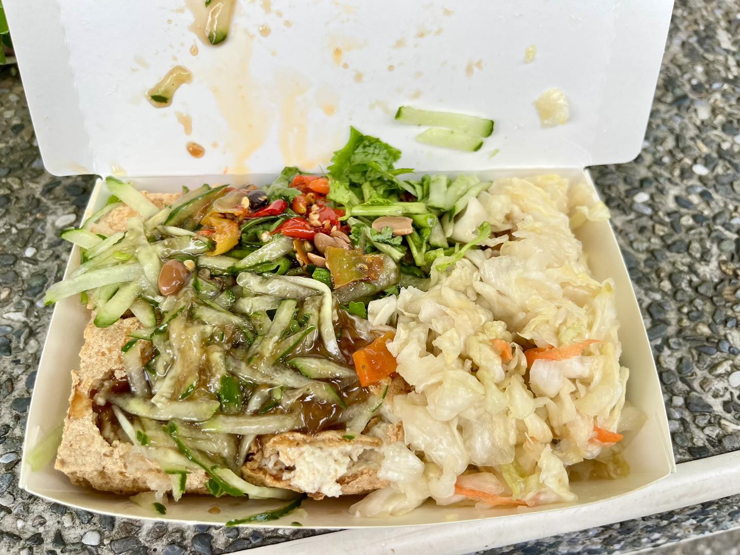 義興公園臭豆腐|平鎮排隊銅板小吃推薦,隱藏美食超讚好味道! - 第13張圖 義興公園臭豆腐|平鎮排隊銅板小吃推薦,隱藏美食超讚好味道!