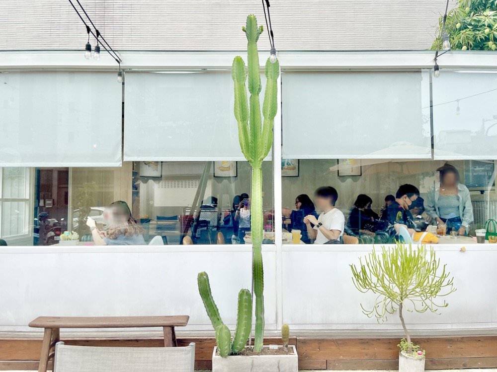 食久。茶事｜台中大里美食-超美玻璃貨櫃屋咖啡廳、美味下午茶｜台中餐廳推薦